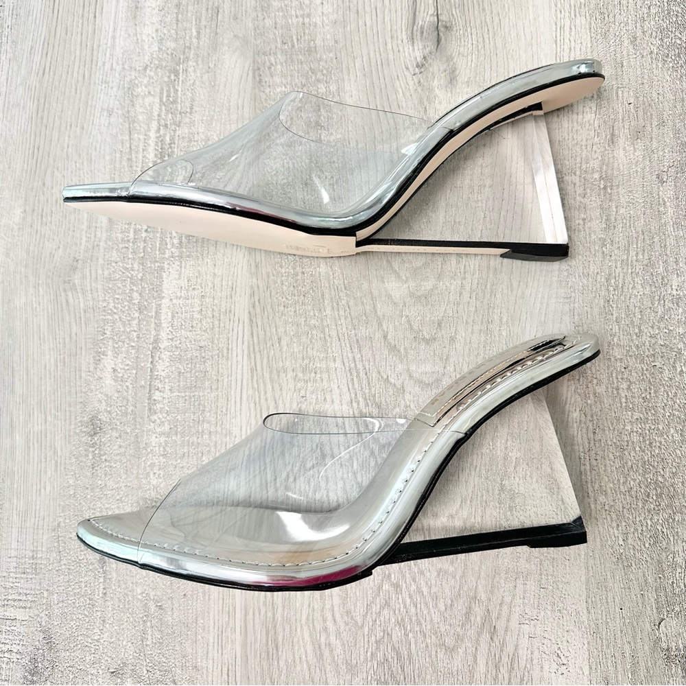 Good American size 9 1/2 silver mirror heels with clear strap - Picture 4 of 7